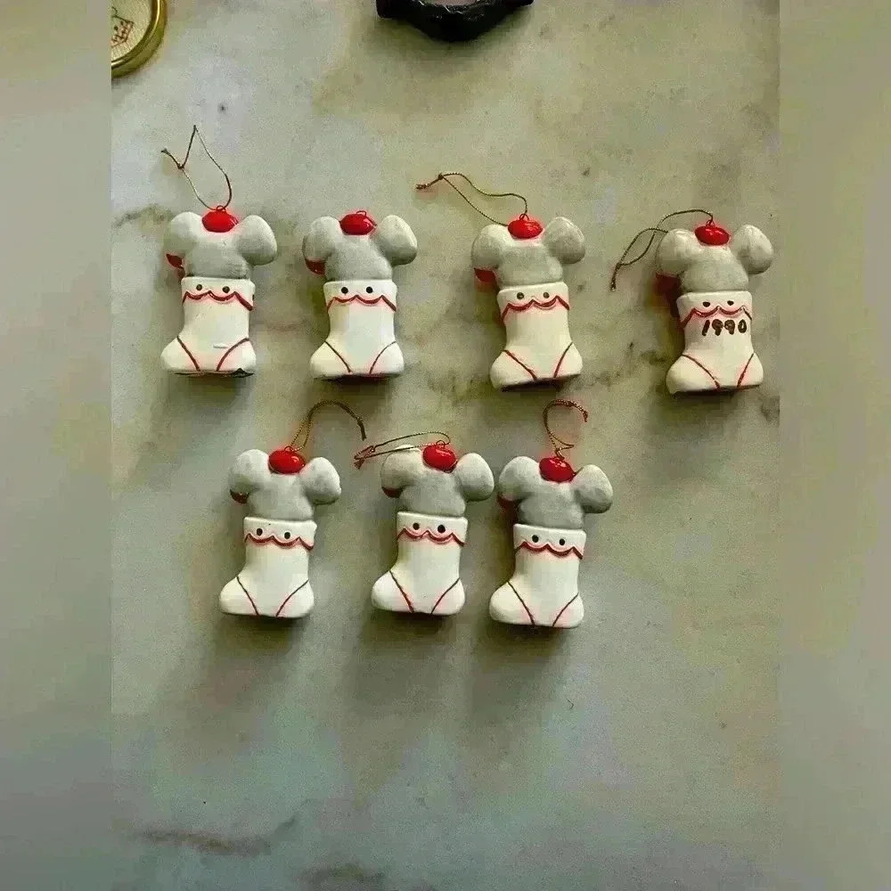 Vintage Inarco Made in Japan 1960’s Mouse in Stocking Ceramic  Tree  Ornament’s - Picture 2 of 6